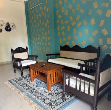Blue Beds Homestay, Exotic 2BHK AC House