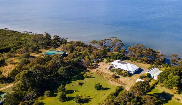 Blue Doors on the Lakes: Escape to a beautiful waterfront home on the Island in Raymond Island