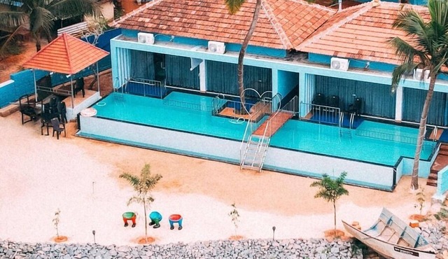 Blue Lagoon Homestay