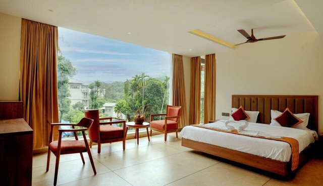 Blue Mist Resorts Athirappilly