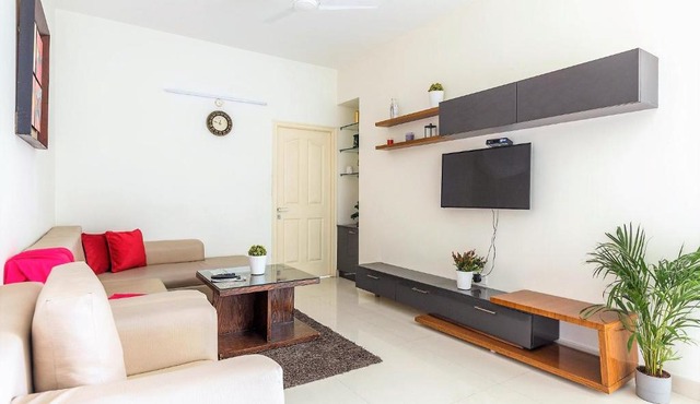 BluO 2BHK Hitech City - Gym, Terrace Garden, Lift