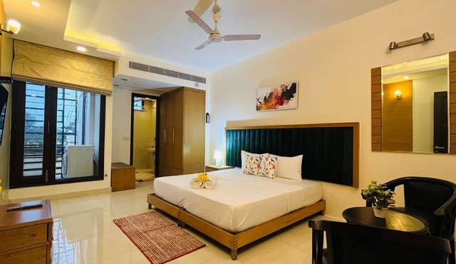 BluO 2BHK - M Block Mkt @ Greater Kailash