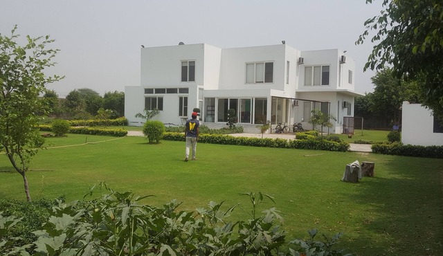 BnBBuddy FarmHouse,Gurugram