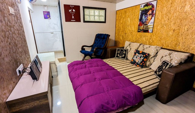 Bollywood Themed 1BHK Apartment in Lonavala