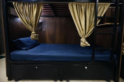 Bombay Stay Near Mumbai International Airport