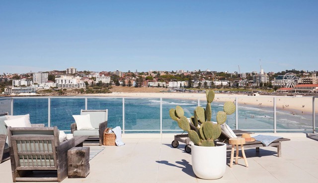 Bondi Beachfront - arguably the best view in Bondi!