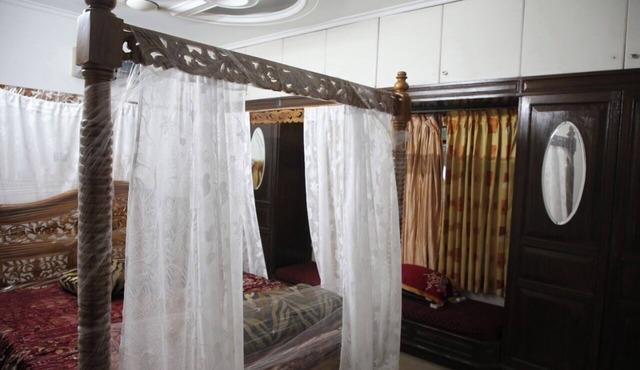 BOUTIQUE LUXURY BUNGLOW