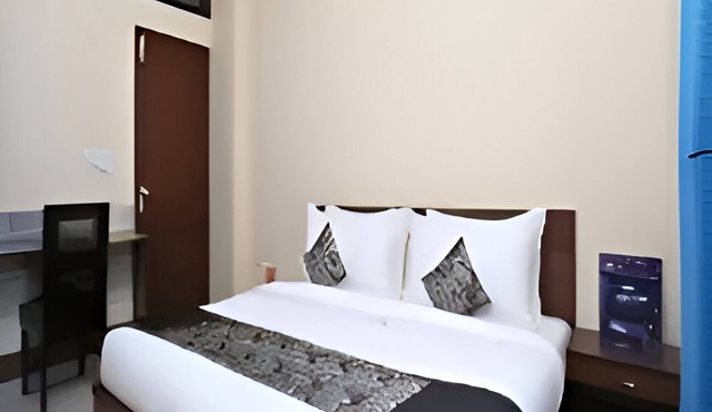 Bramharaj By Glitz Hotels