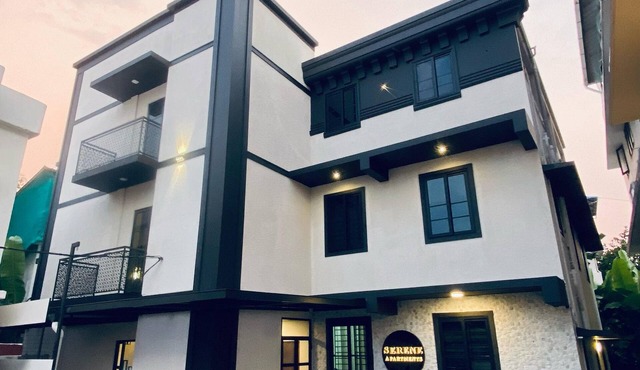 Brand new 2-bedroom apartment close to Lulu mall, with AC, WiFi and free parking