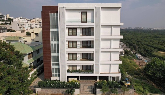 Bridge Service Apartments