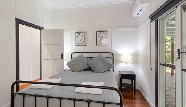Brightside Holidays - Sunshine Coast Hinterland in Mount Mellum