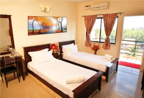 BROOKKEFIELD CORPORATE HOMES AT STERLING BROOKSIDE ROOMS In 3BHK APT
