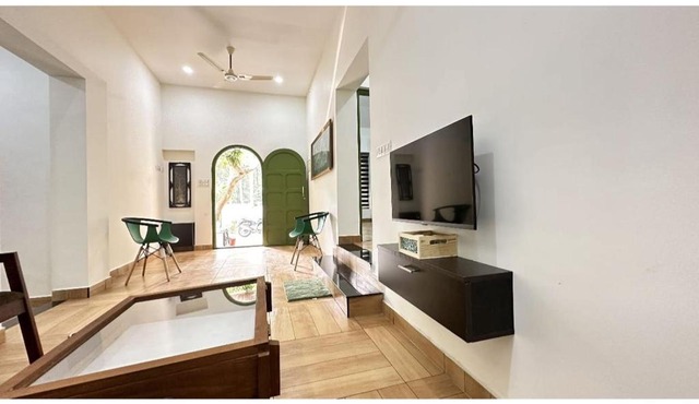 Brownstone 2BHK AC Villa-Kovalam
