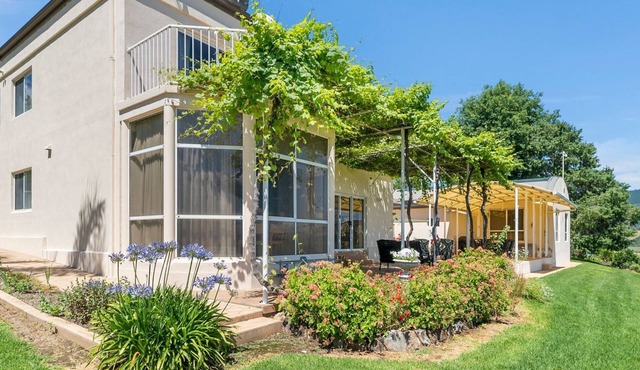 Buffalo River Retreat - 5 Bedroom in Myrtleford