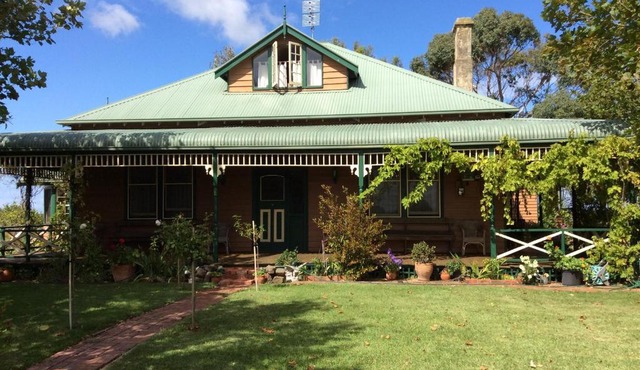 Butterfly Farm Bed and Breakfast Nirranda in Nirranda