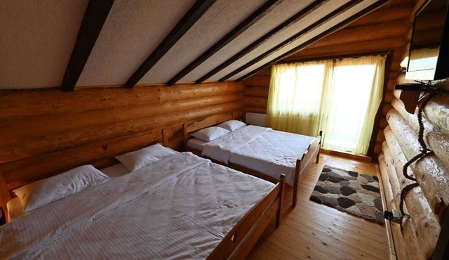 Cabana Lui Bubu - Up to 10 People Family Cabin