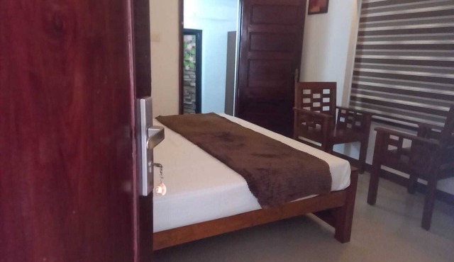 Calm and Pleasant 2-bedroom resort with AC and wifi in Cherai beach