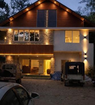 CARDAMOMROCK RESORTs VAGAMON