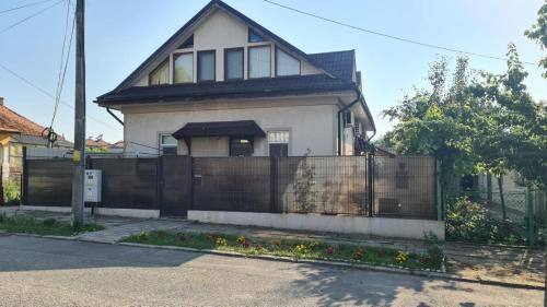 Casa Cristal