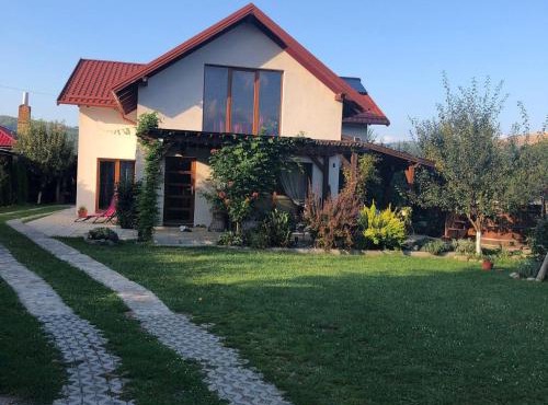 Casa Cu Lavandă