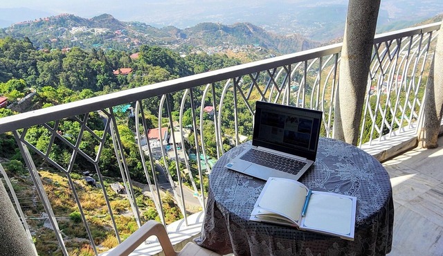 Casa Doon Vista, 2 Bedroom Charming apartment with Awesome Doon Valley View
