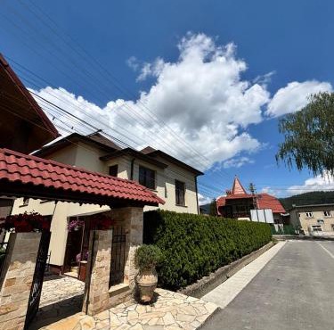 Casa in inima Bucovinei