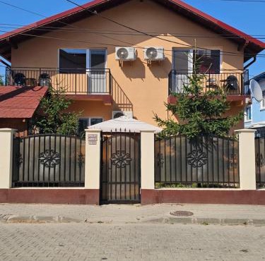 Casa Laur