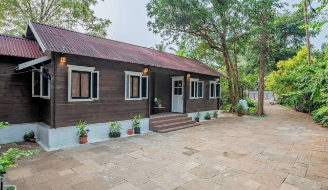 Casa Nona- Peaceful Wooden Cottages in North Goa