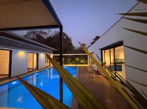 Casa The Serenity 3BHK with 24hours Music and Pool