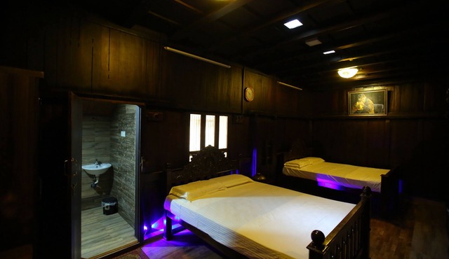 Castillo De Woods - The Traditional Luxury Villa, Munnar