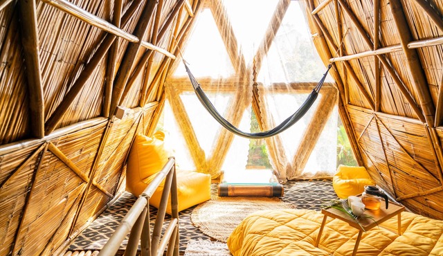 Chakra: Premium Retro AC Cottage in Vagator