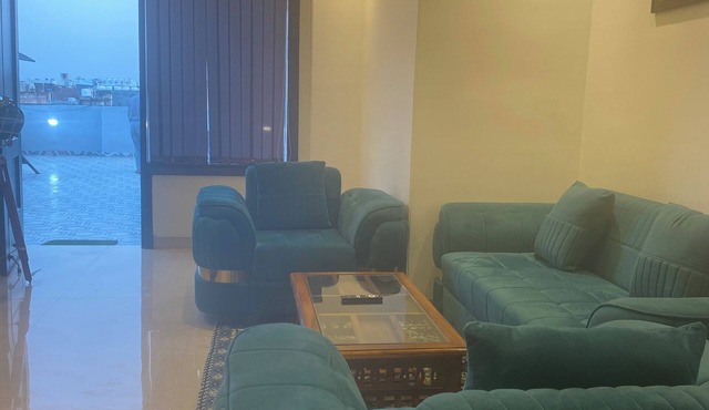 Charming 1-bedroom apartment with WiFi, AC in welcoming New Delhi