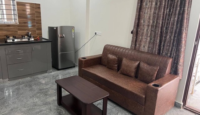 Charming 1-bedroom apartment in lovely Kondapur with Fully Furnished