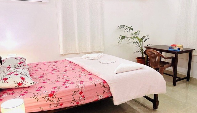 Charming 1-bedroom house in tranquil Canacona with WiFi, AC