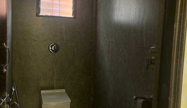 Charming 2-bedroom apartment in Nagpur with AC