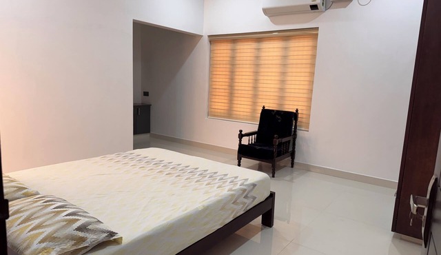 Charming 3-bedroom house with WiFi and AC In Pala