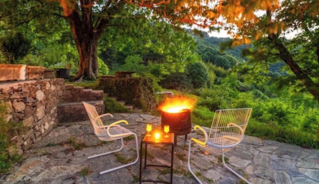 Charming 4-Bedroom Cottage in a Tranquil Setting