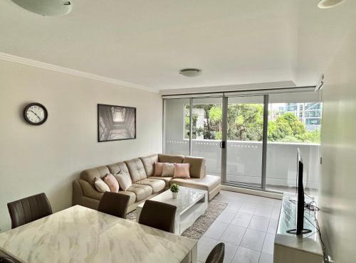 Charming One-Bed Apt in the Heart of Parramatta