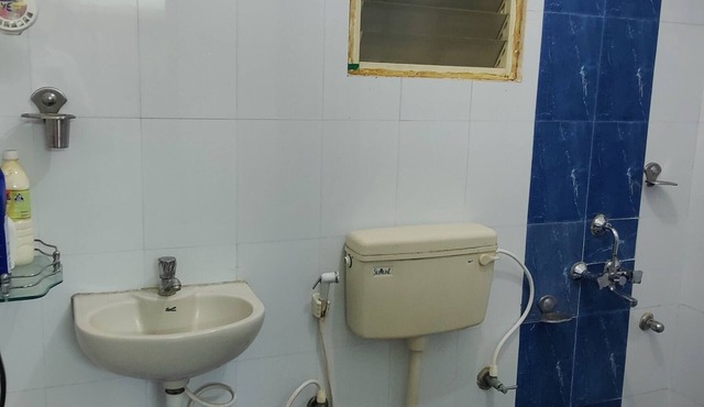 Charming & Spacious 2-bedroom apartment in amazing Bengaluru with WiFi, fitness.