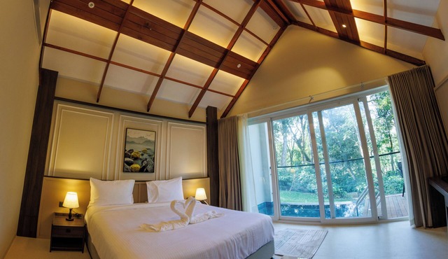 CherryLoft Luxury Resort
