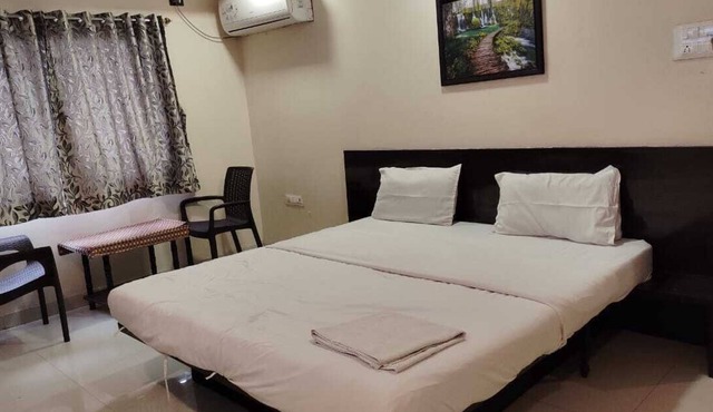 Chetan Executive Hotel