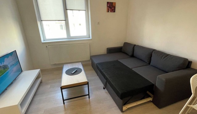 Chill House Deva Srudio B