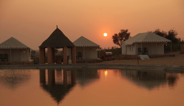 Clarks Exotica Luxury Tents, Dechu