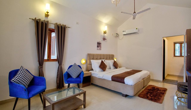 CLOSE2C BY THE ARKS VILLA