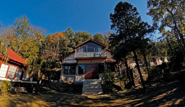 Clouds End Villa, A Heritage Home Stay, 10 Mins from Mcleodganj