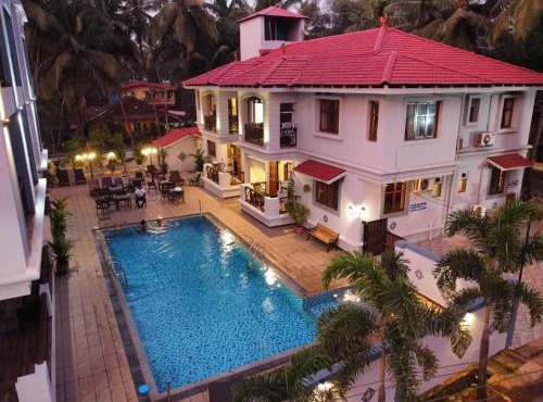 Coastal Suites Apart Hotel - 10 minutes walk to beach
