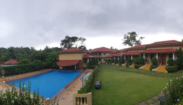 Cochichos Resort