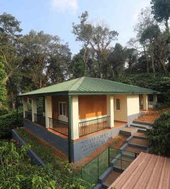 Coffee Courtyard - Boutique Estate Retreat, Coorg