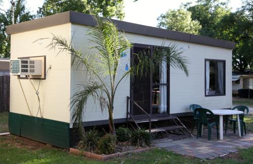 Cohuna Waterfront Holiday Park in Cohuna