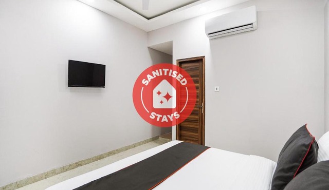 Collection O 75260 Hotel Howdy